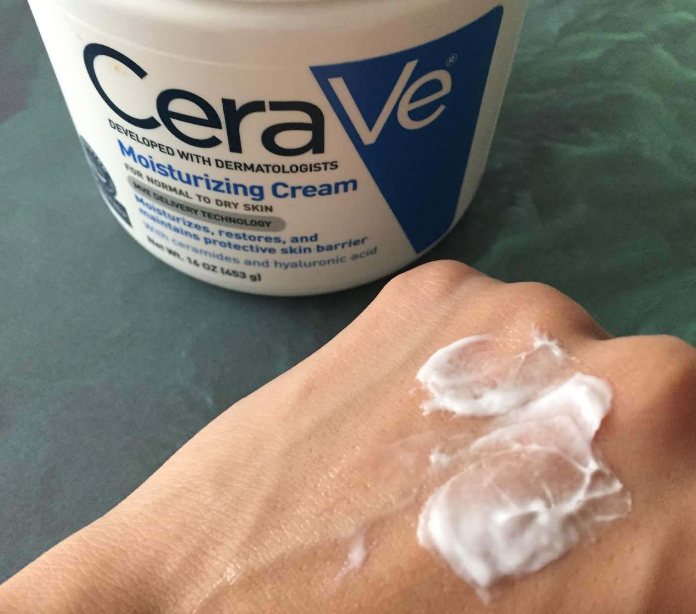 cerave moisturizing cream review texture