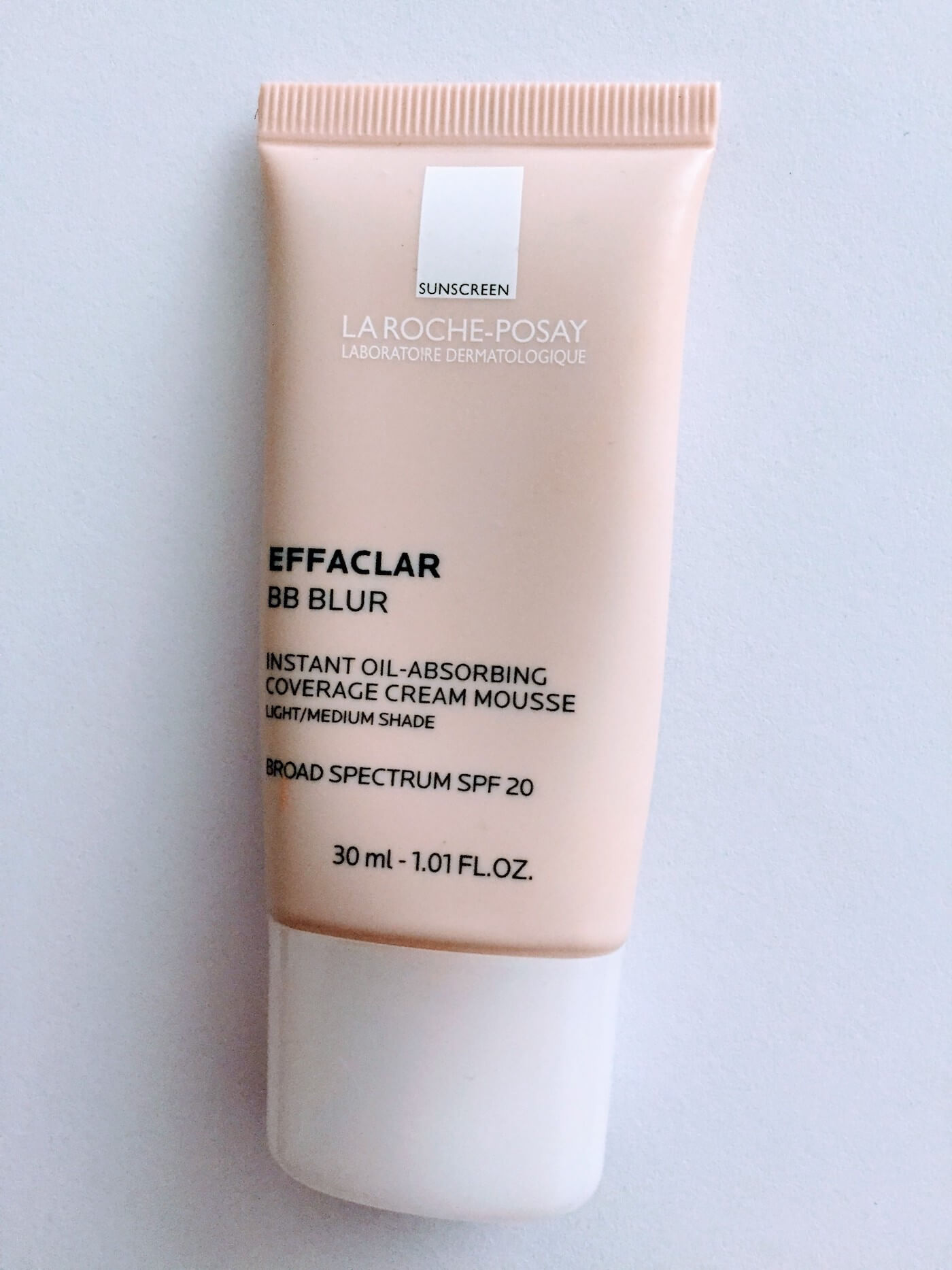 La Roche-Posay Effaclar BB Blur Review