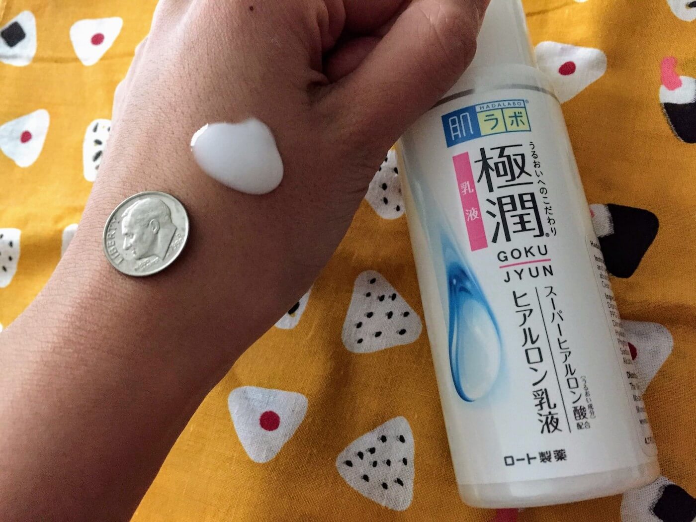 HADA LABO goku-jyun milk moisturizer Review