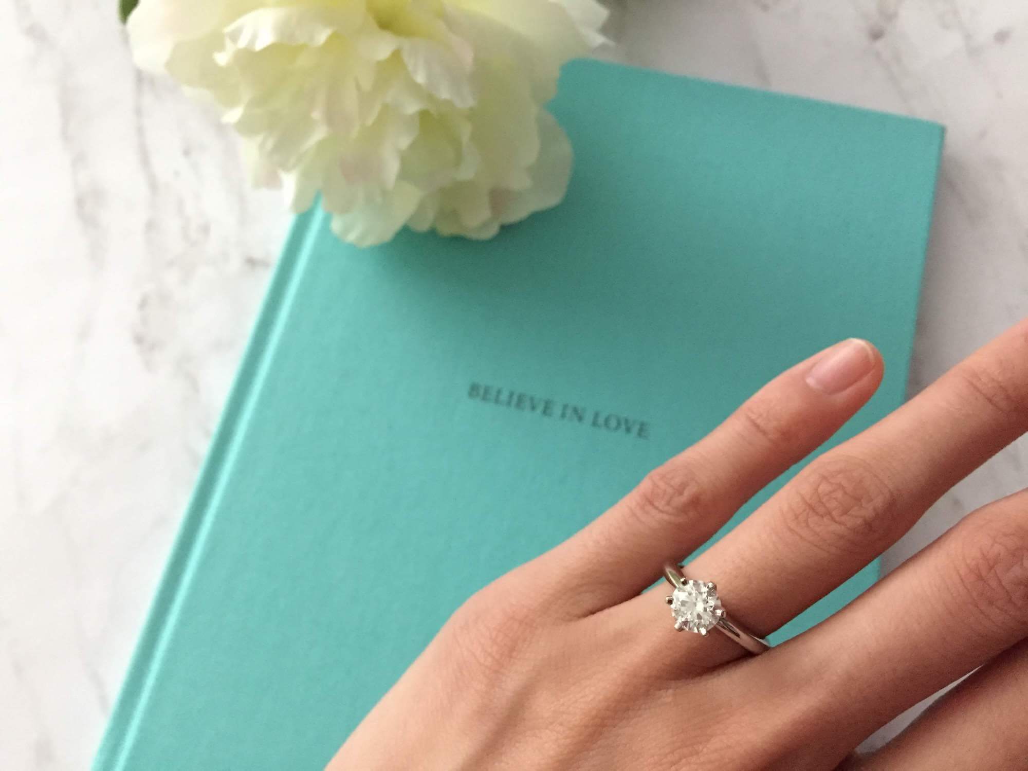 buying engagement ring online - tiffanys setting