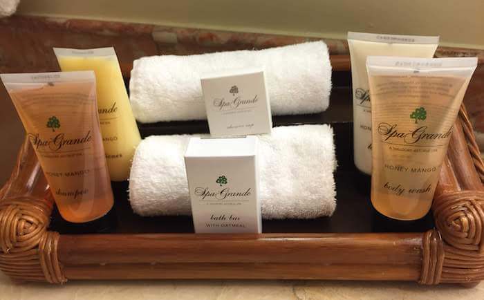 Grand Wailea Spa Grande Honey Mango Toiletries Review