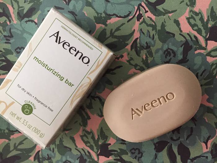 Aveeno Moisturizing Bar for Dry Skin formula change + review