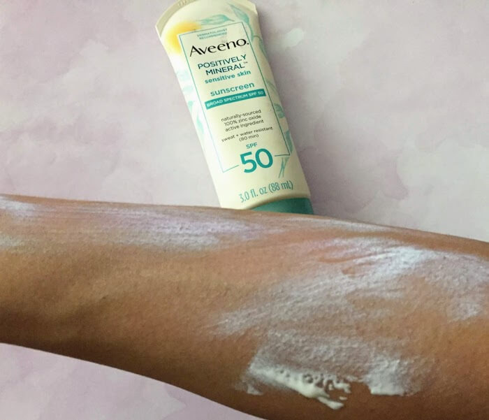 Aveeno Positively Mineral Sunscreen SPF 50 Review