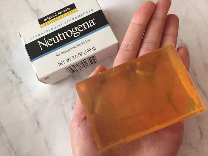 Neutrogena Fragrance-Free Facial Cleansing Bar review package